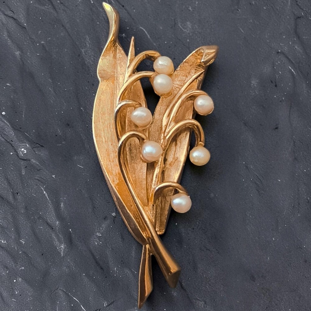 Vintage Marcel Boucher 8370P Lily of the Valley Brooch Cultured Pearl Gold Plate